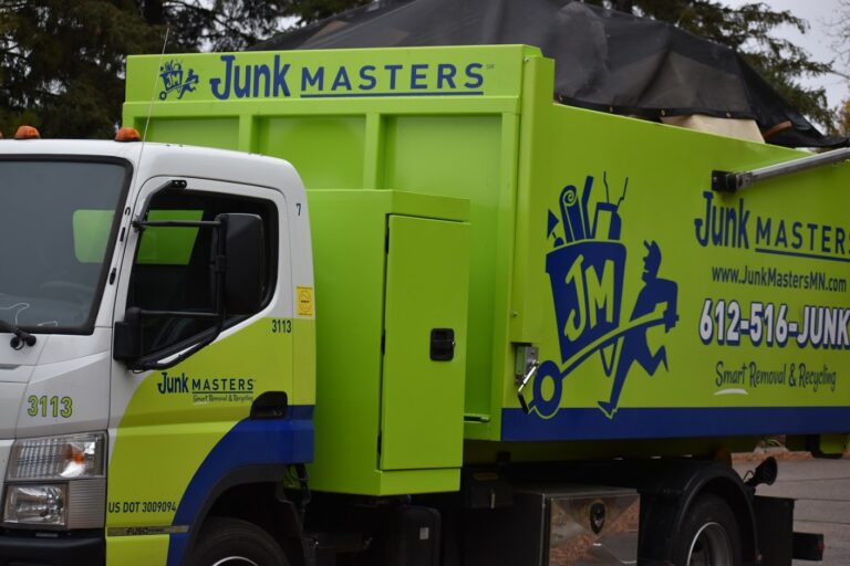 Minnesota Hoarding Task Force Shred Event - truck